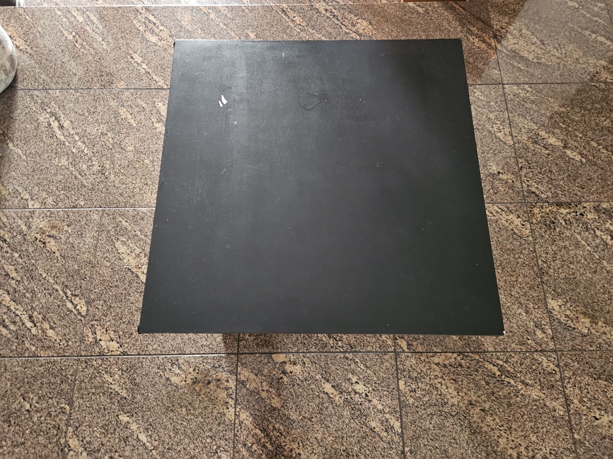 Mesa de apoio preta