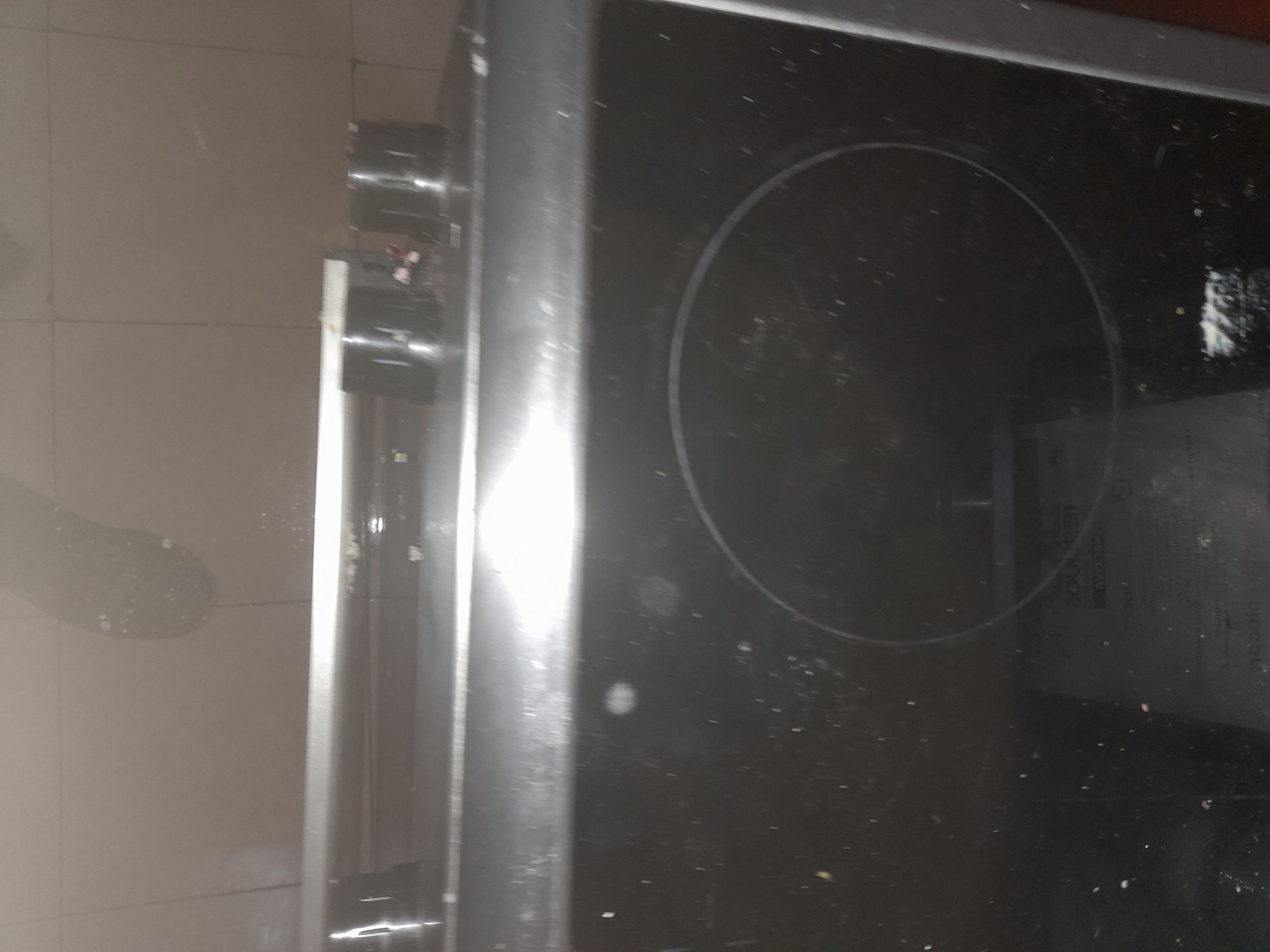 Fogão eléctrico com forno