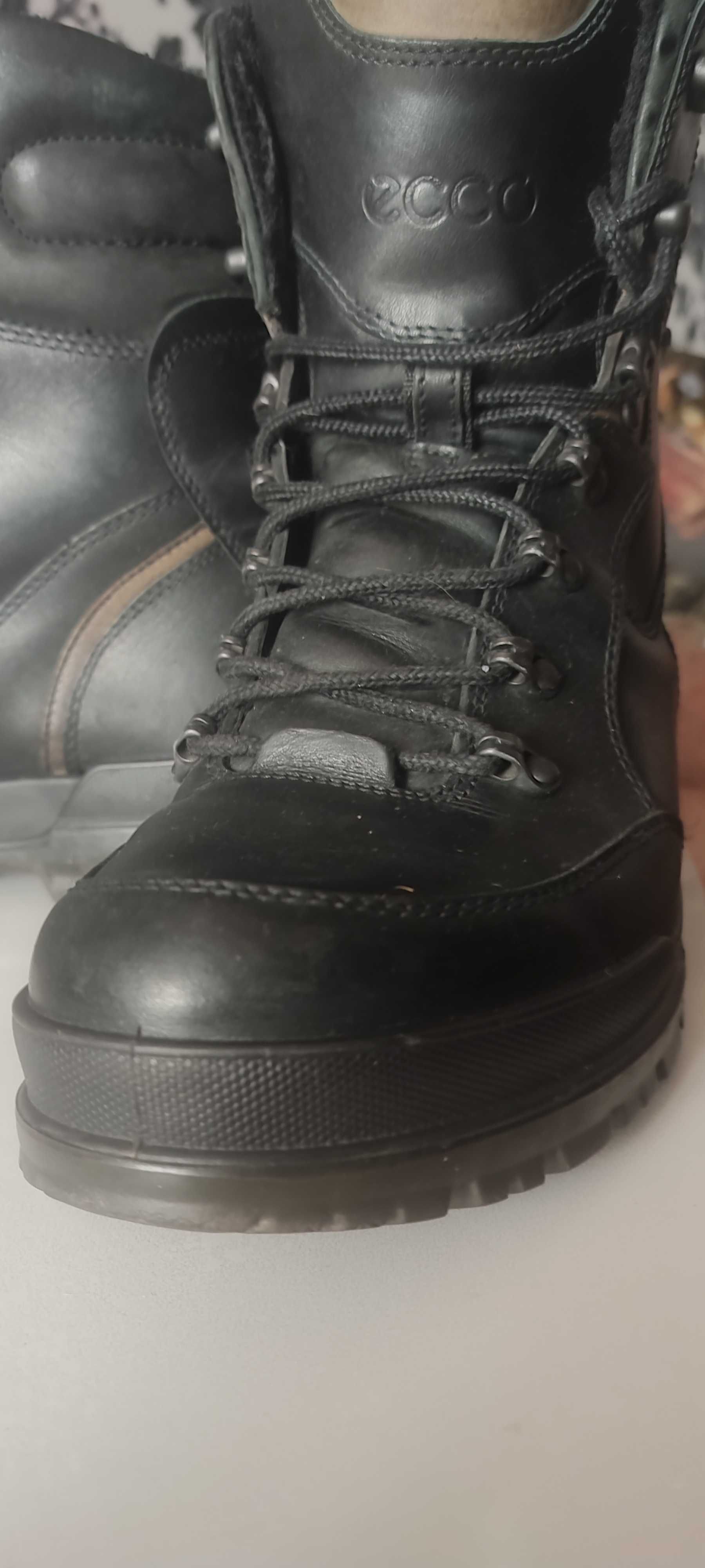 Продам тактичні зимові берці Ecco track 6 gore-tex