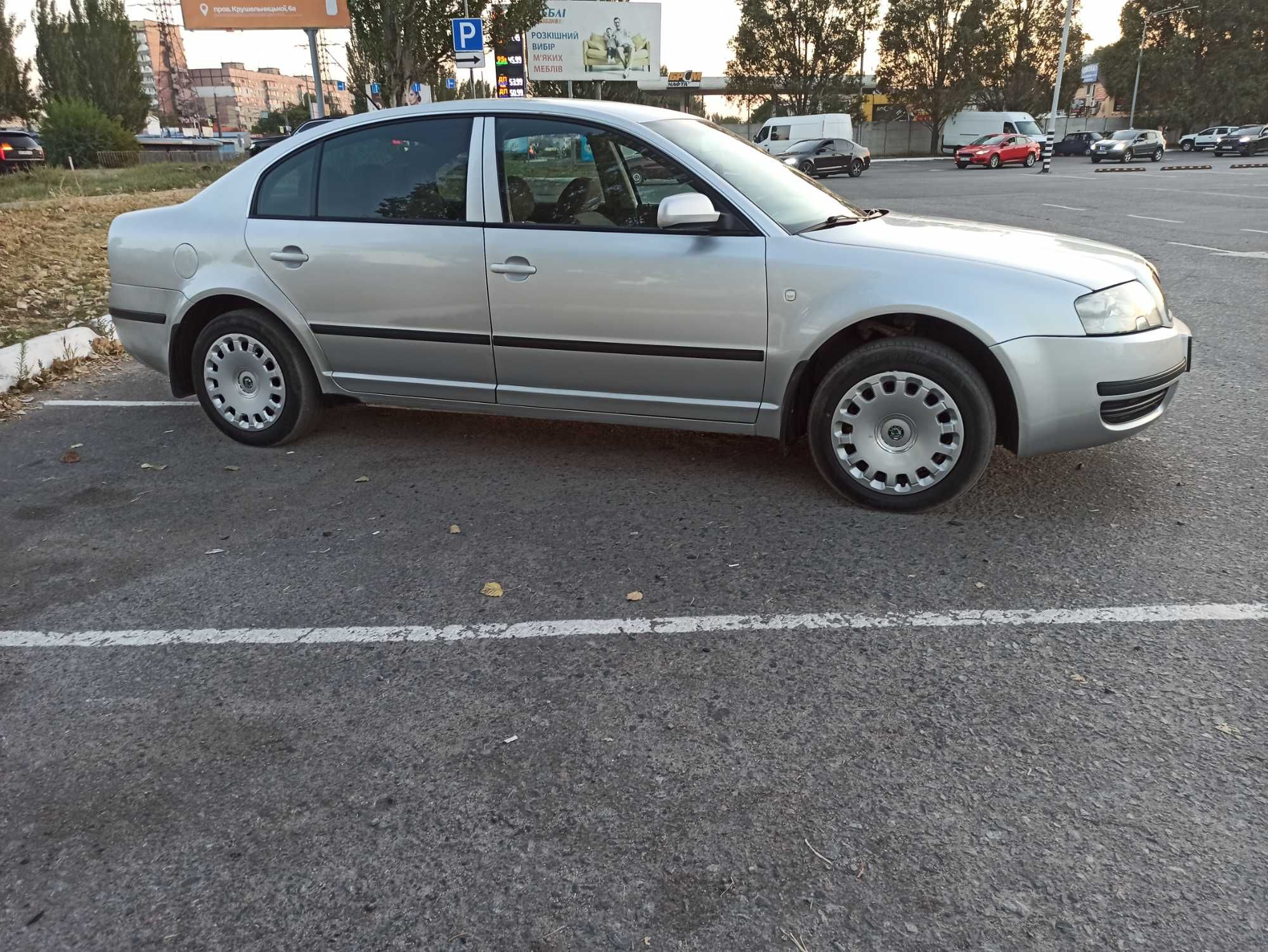 Skoda Superb 1 седан