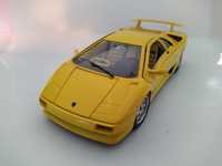 Lamborghini Diablo bburago burago Skala 1:18