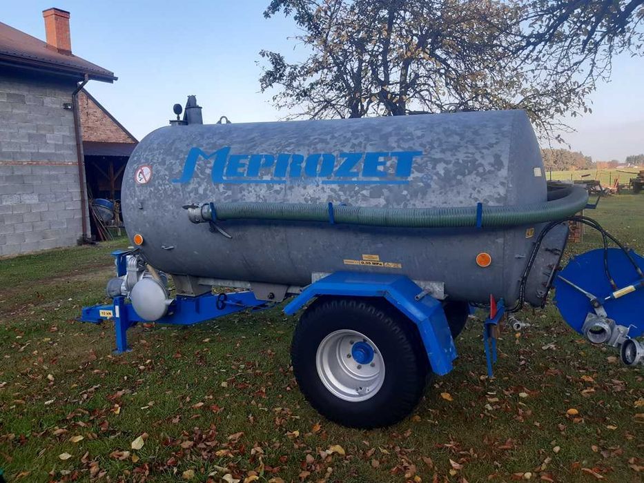 Beczkowóz Wóz asenizacyjny Beczka Meprozet Pomot