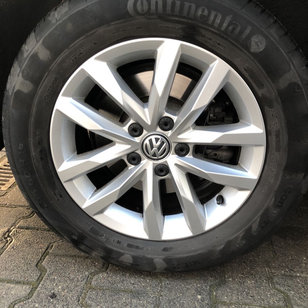 Opony 215/60r16 CONTINENTAL Conti Premium Contact 2  letnie 4 x 2019