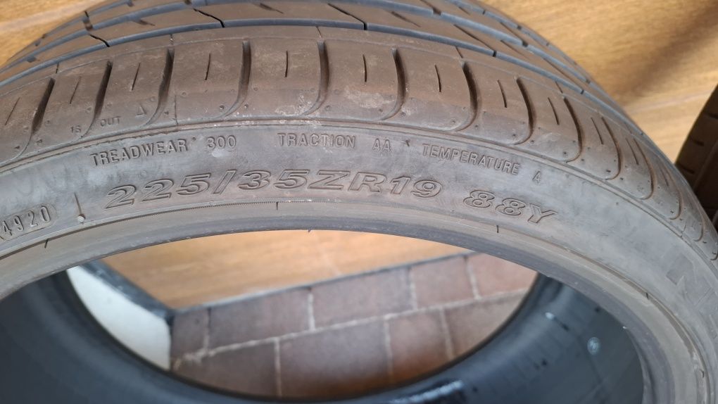Opony letnie Nexen Nfera SU1  225 35 R19