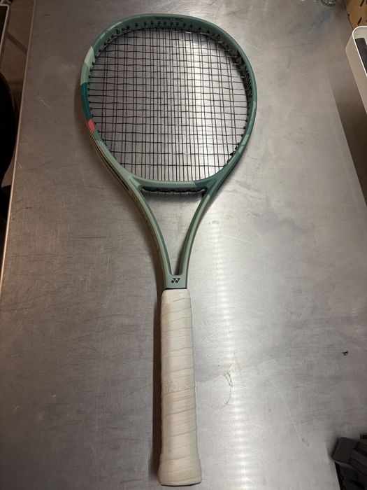 Yonex Percept 100 – stan bardzo dobry