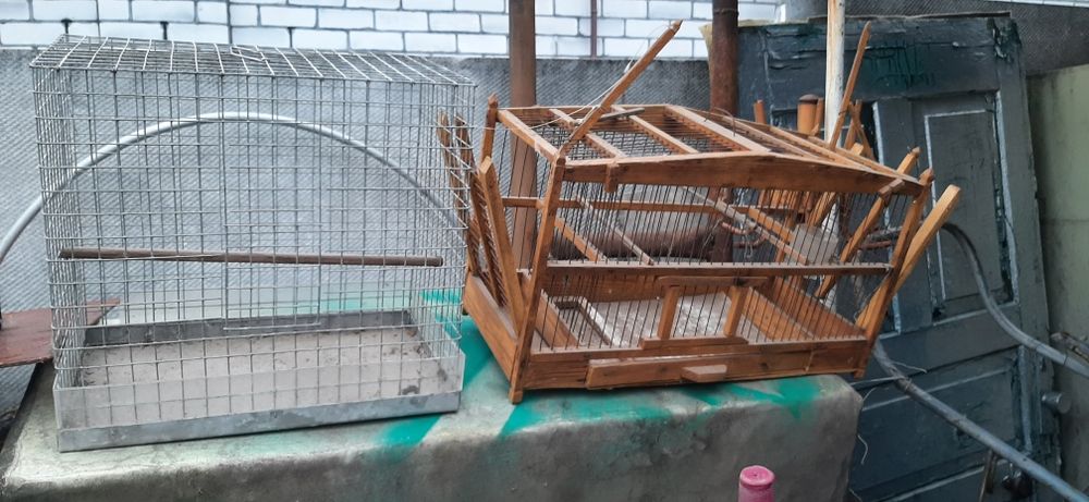 Клетка заподок деревяный