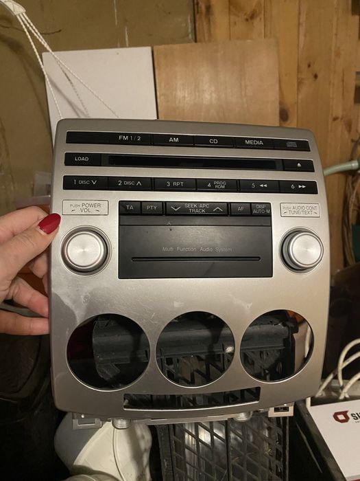 Магнітофон mazda 5