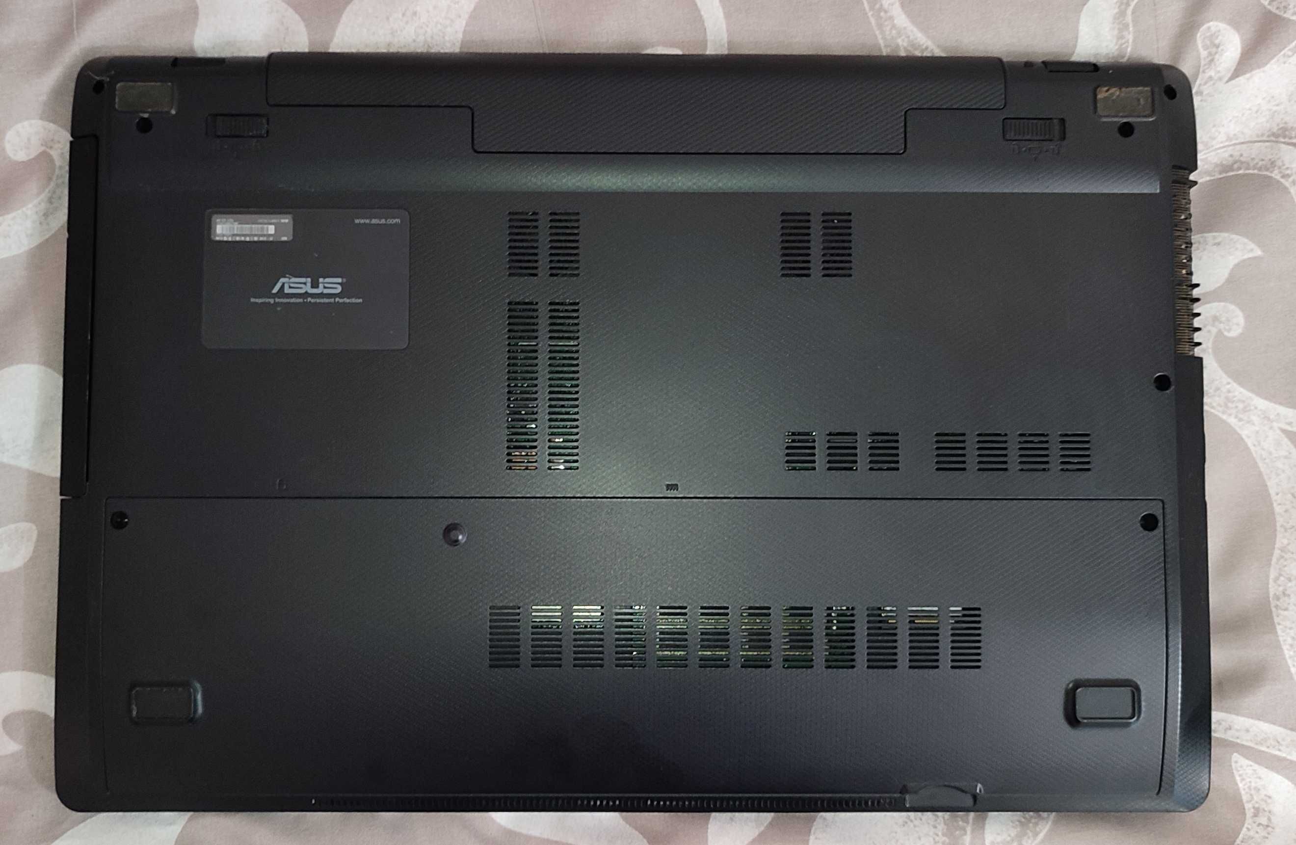 Ноутбук ASUS X75A Екран: 17.3 HD+