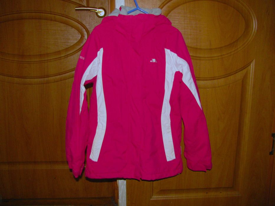 Курточки весна Trespass и зима TU на рост 122-128-134 см 7-8-9 лет