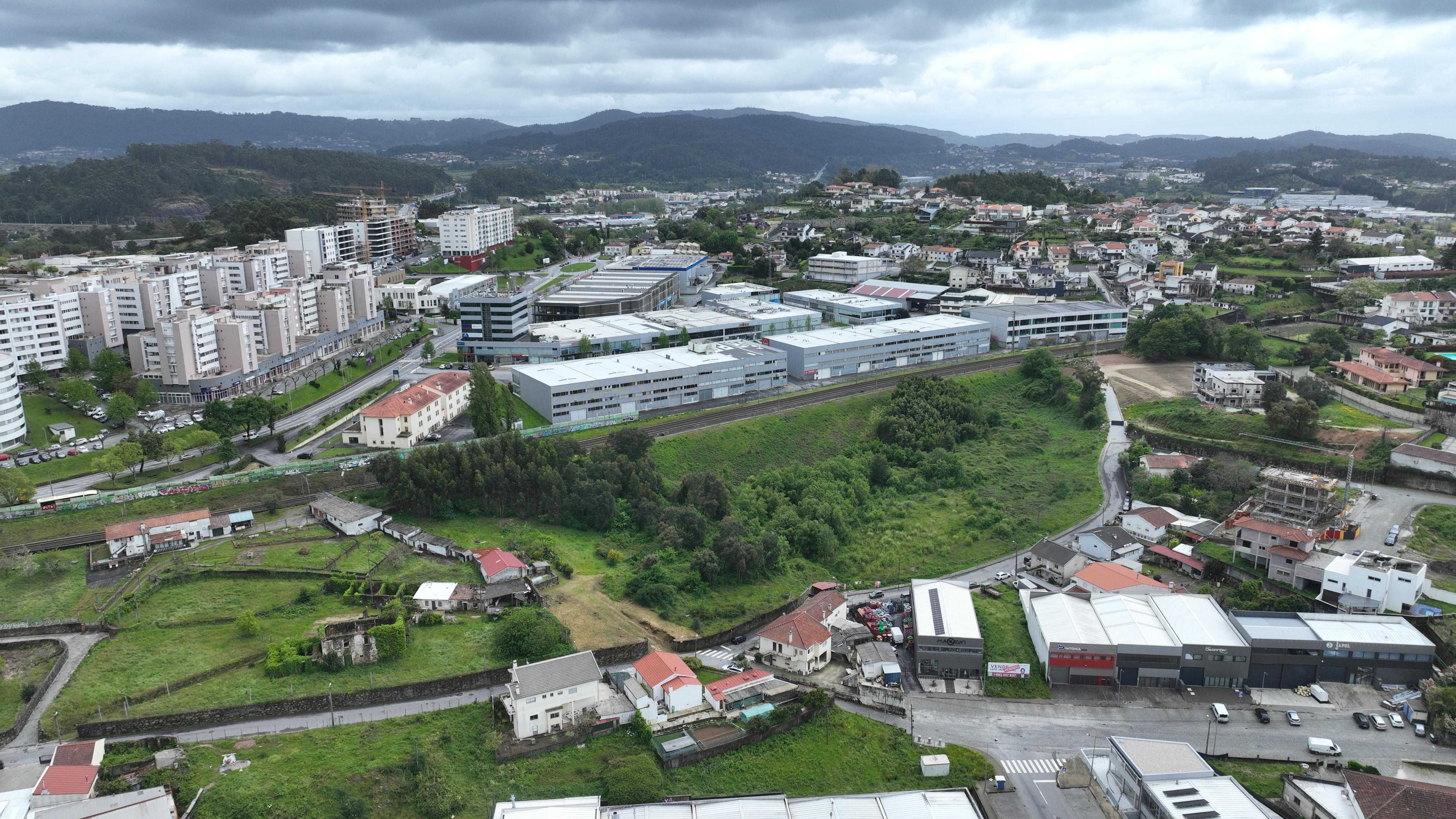 Terreno para construção em Ferreiros-Braga.