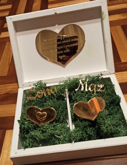 Pudełko na obrączki  z chrobotkiem  ŚLUB
