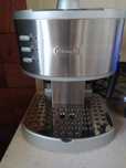 Ekspres ciśnieniowy DeLonghi