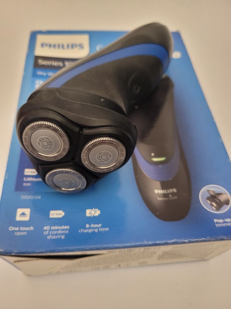 Бритва електрична Philips 1000