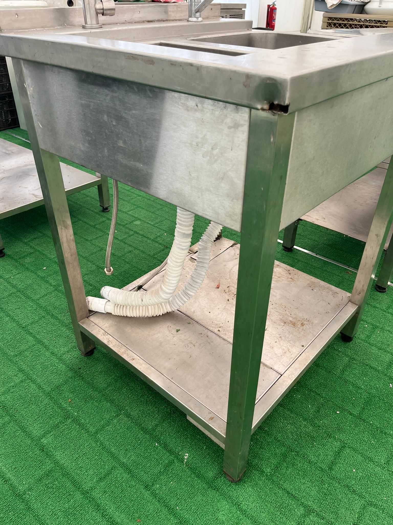 Lavatório de Cozinha em Inox