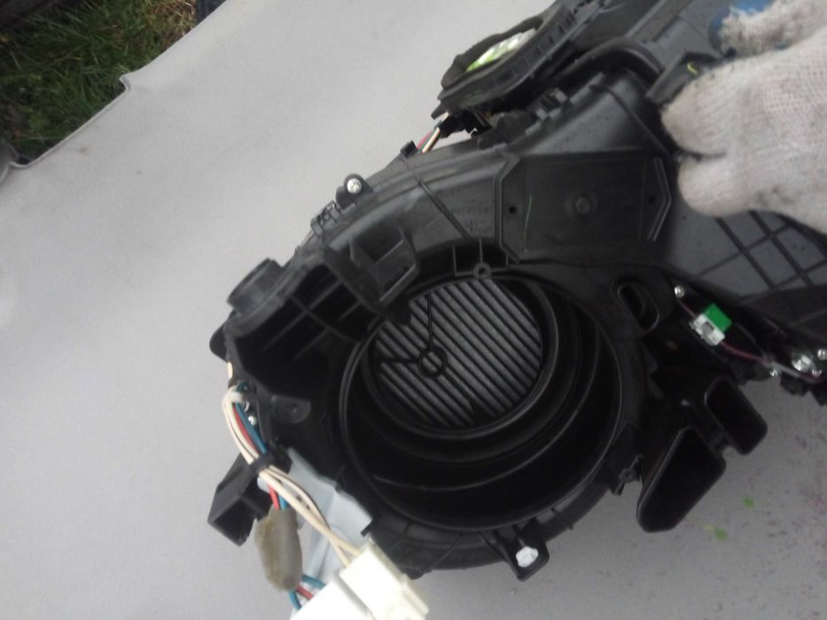 TOYOTA AURIS I 06-12 nagrzewnica klimatronik komplet europa