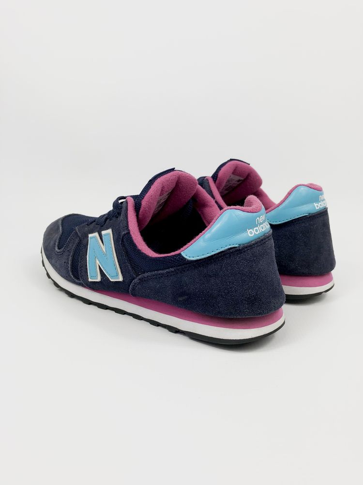 Granatowe damskie buty sneakersy New Balance 373 Classic