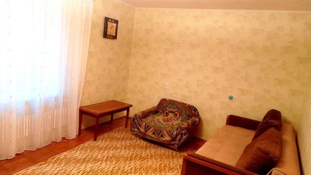 Долгосрочная аренда 2-х комн.кв.Левада, Спортивная, Метростроителей