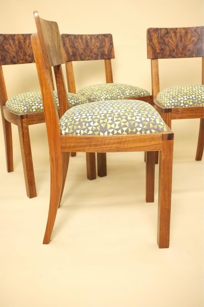 ART DECO, orzechowe krzesla po renowacji