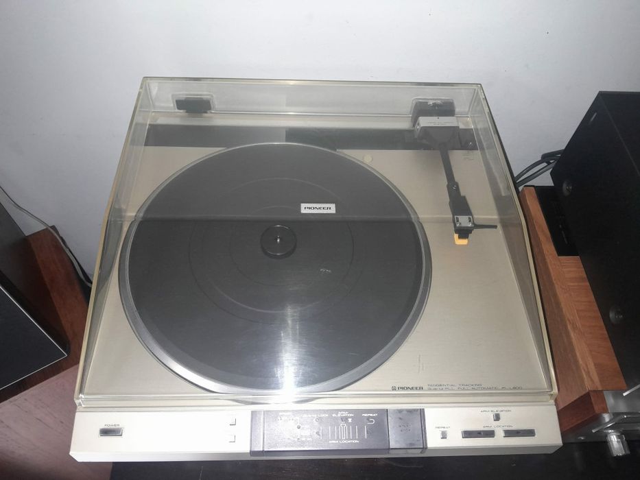 Gira discos Pioneer PL L800
