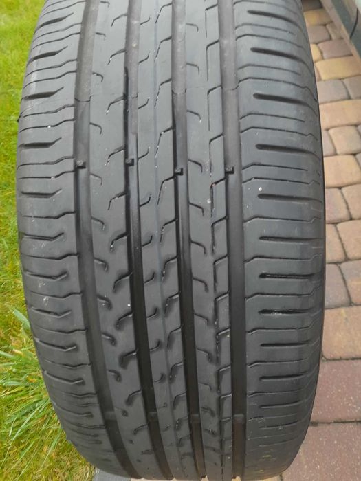 Komplet opon letnich Continental 235/55 R18 V XL jak nowe