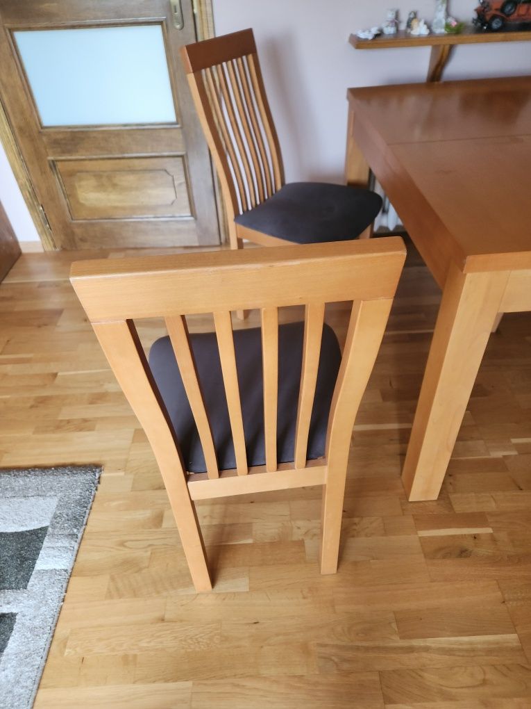 Witam sprzedam stół  bukowy
