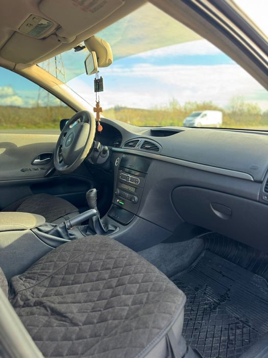 Рено лагуна 2007 рік