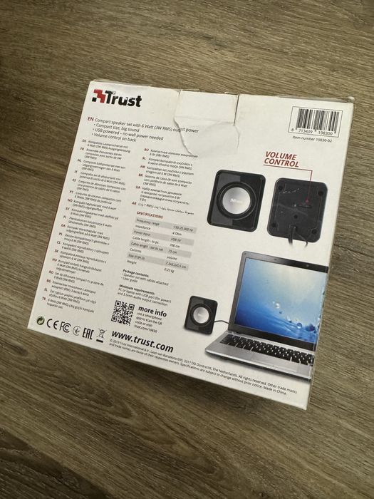 Colunas Trust 2.0 6W