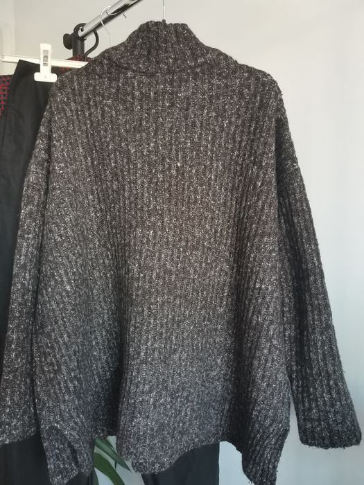 Sweter damski z wełną oversize