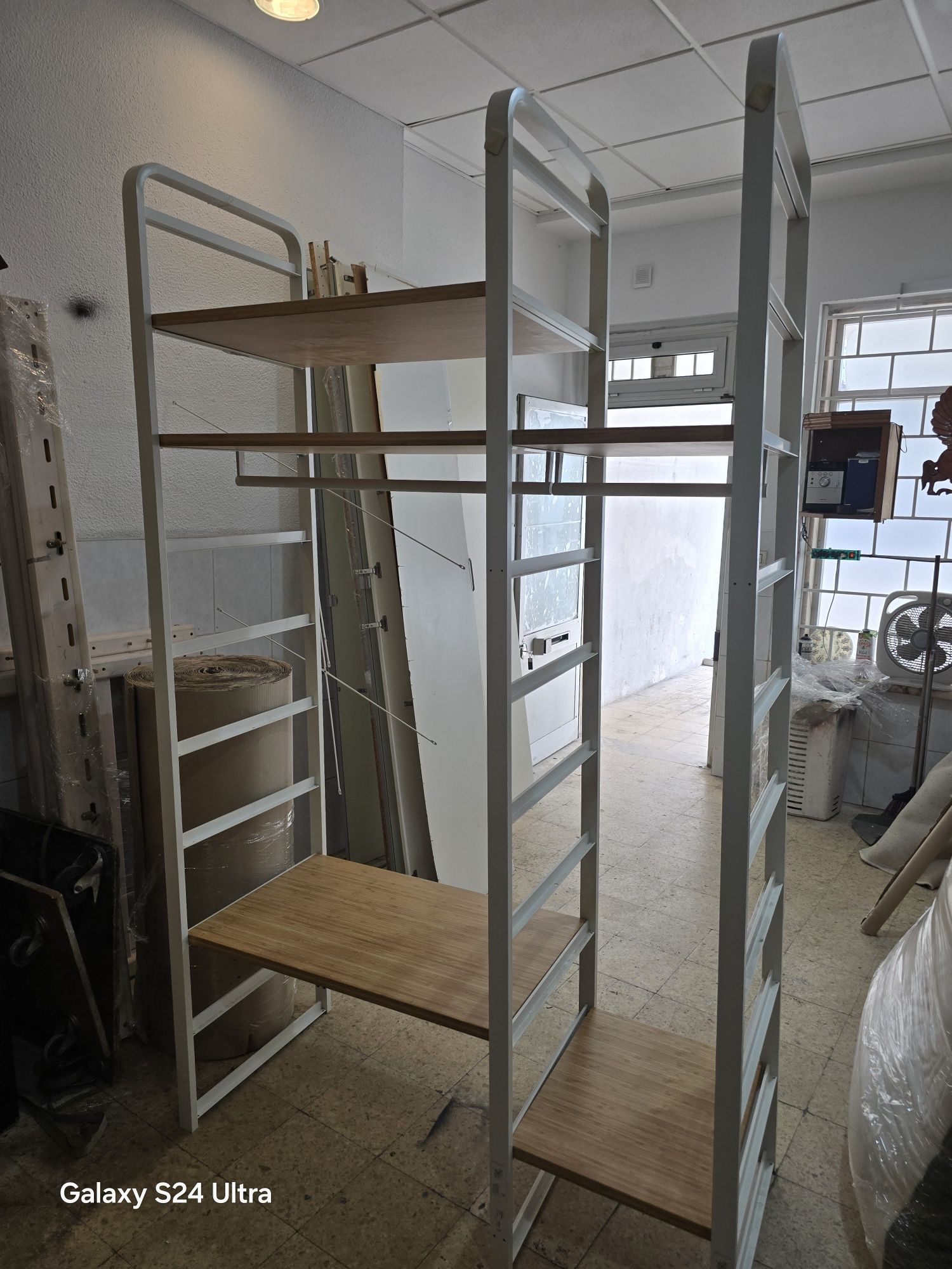 Estante ikea  arrumação