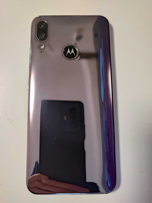 Motorola Moto E6 Plus 4/64GB Polished Graphite состояние нового