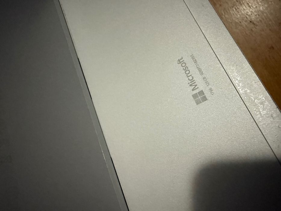 Microsoft Surface Pro with box64586334270723123