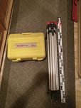 Niwelator Leica Rugby 100