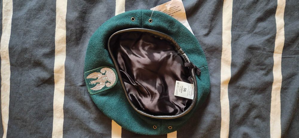 Beret wojsk lądowych rozmiar 56