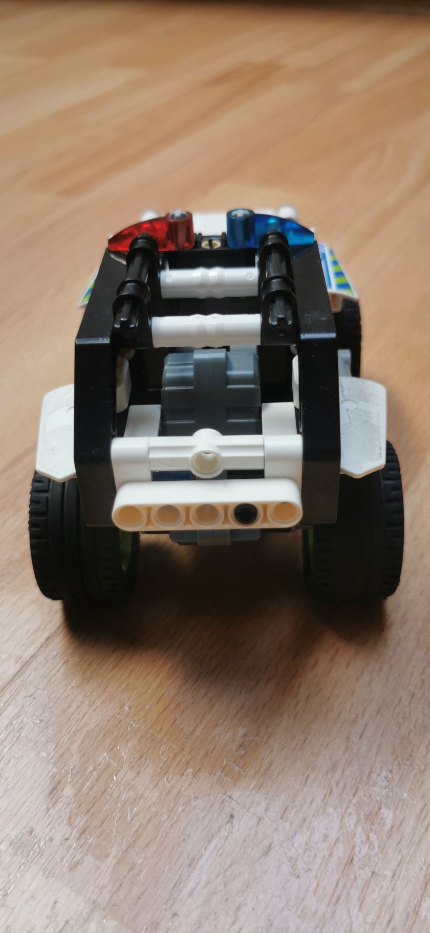 lego technic Samochód Policyjny