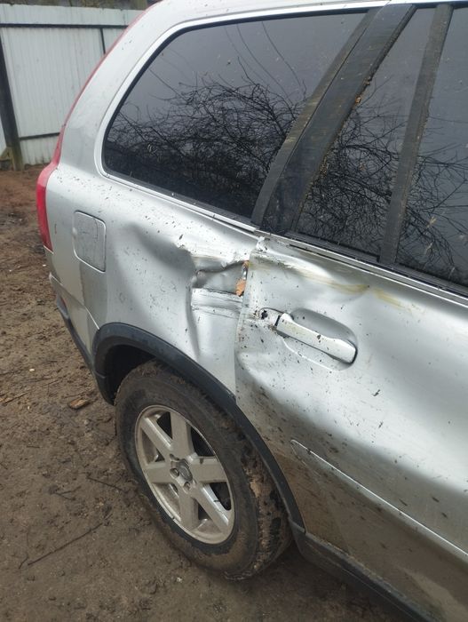 Продам автомобиль Вольво XC90 2007 року вийськовому цена 4000 тысячи д