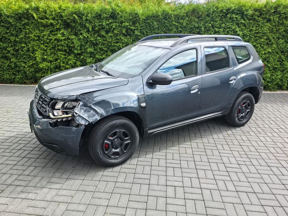 DACIA DUSTER / 1.6 Benzyna / salon / tylko 57.000km/ Bosse /lekko uszk