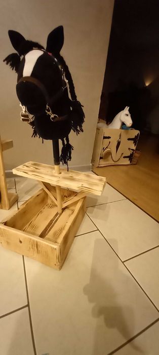 Hobby horse stajnia stojak