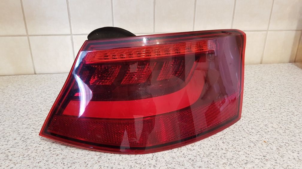 Tylna prawa lampa Audi a3 8v