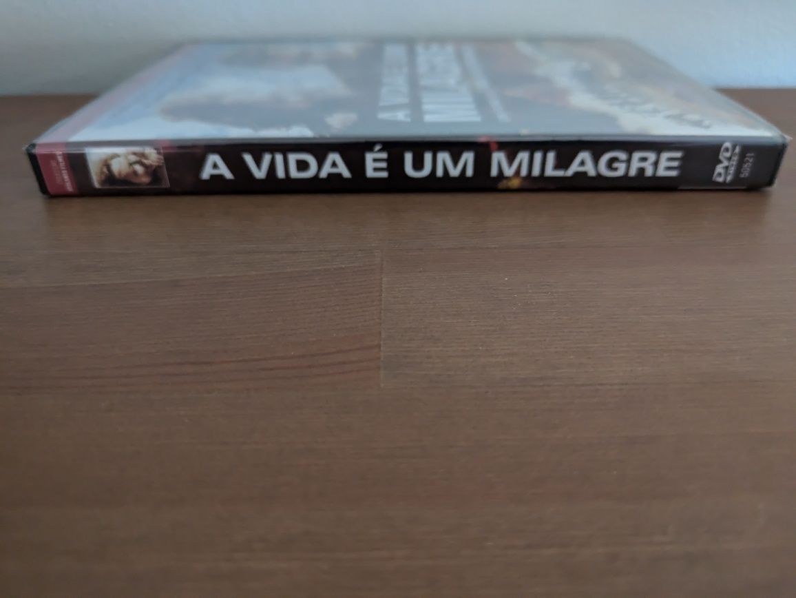DVD NOVO e SELADO - " A Vida é um Milagre " 2004