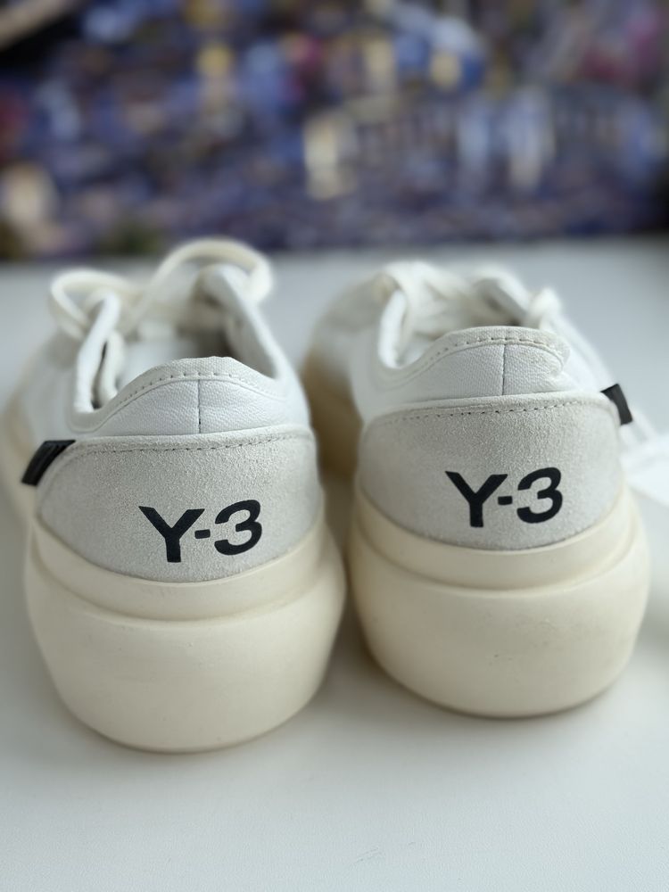 y-3 ajatu court low