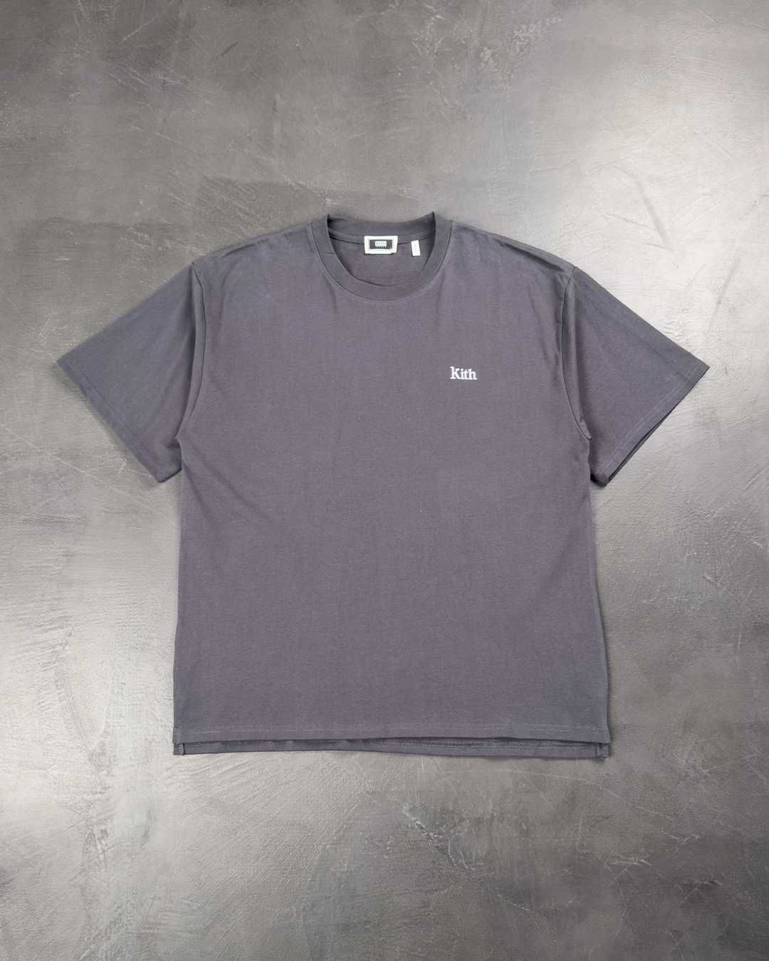 Футболка Kith Classic Embroidered Logo Tee