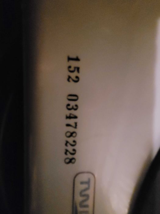 Deska snowboardowa zwiazaniami step-in i butami