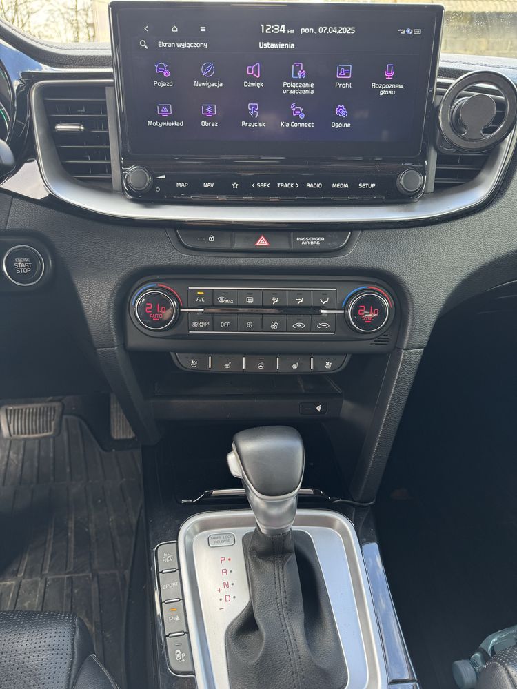 Kia Ceed Plug-in Hybrid 2021 - full opcja