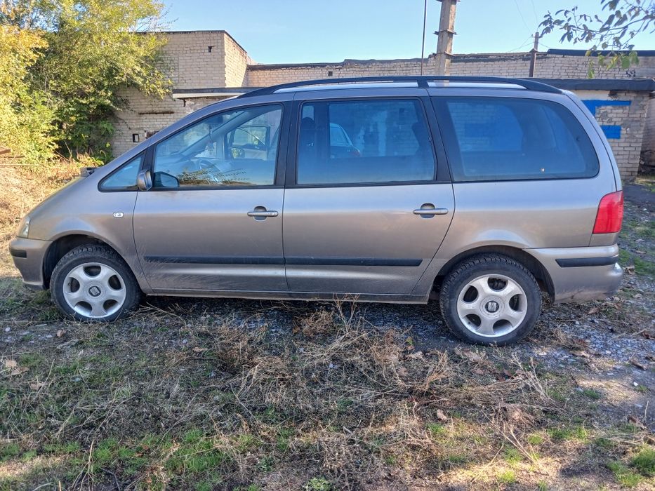 Продам Seat Alhambra