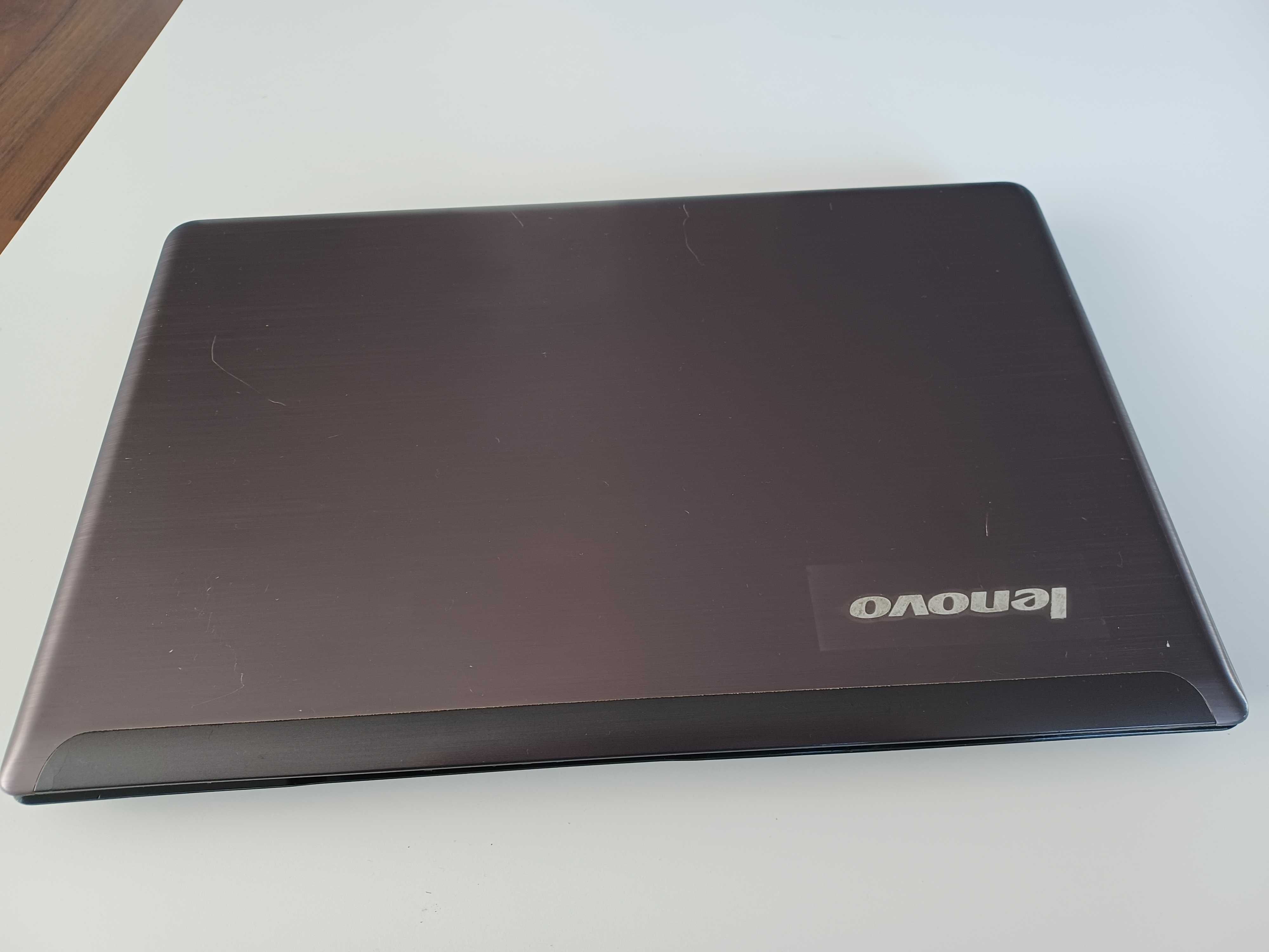 Sprzedam laptop Lenovo Z570