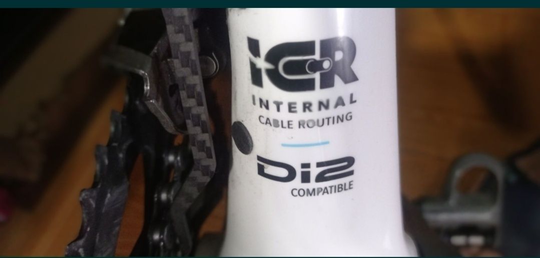 Bicicleta estrada coluer invicta carbono