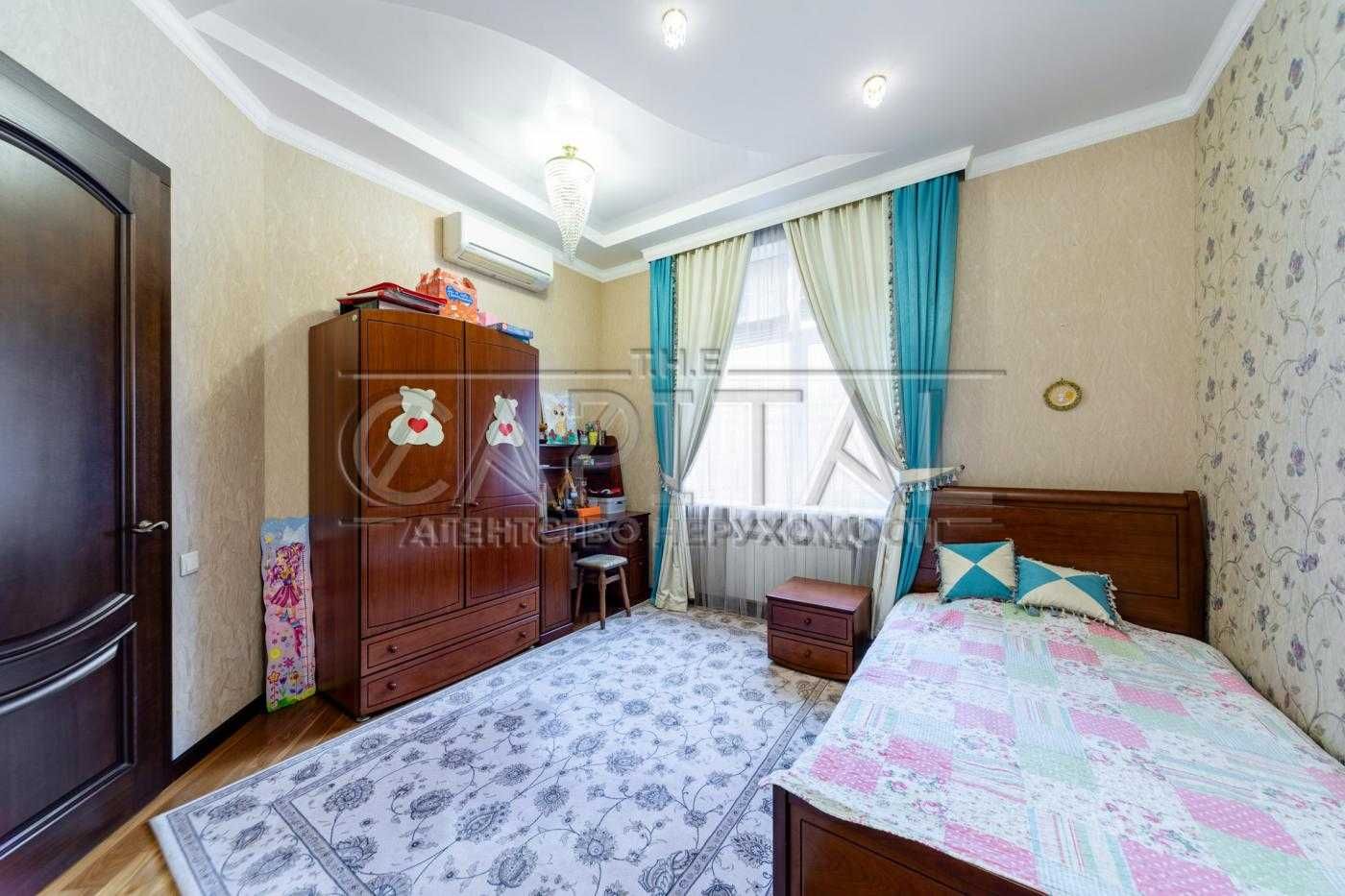 Продаж 122м2 Центр вул. Дмитрівська 3К з Топ ремонтом 5й поверх
