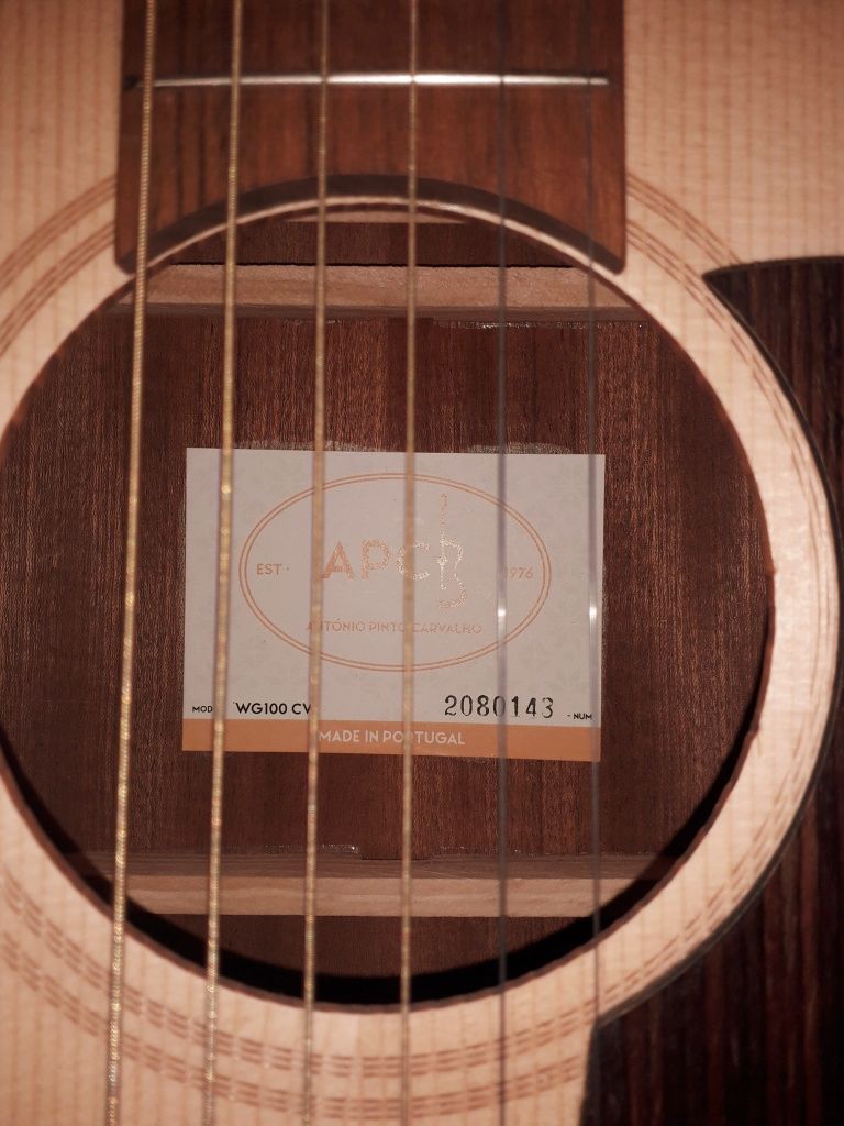 Guitarra Electro Acústica APC - COMO NOVA - Made in Portugal - WG100CW