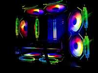 Komputer do gier Ryzen 9700x 64Gb DDR5 RX 9060 XT 16GB NVMe 2TB Win11