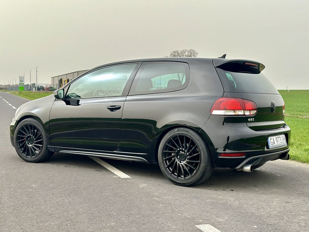 VW Golf 6 GTI/ manual/ 18”/ DYNAUDIO/